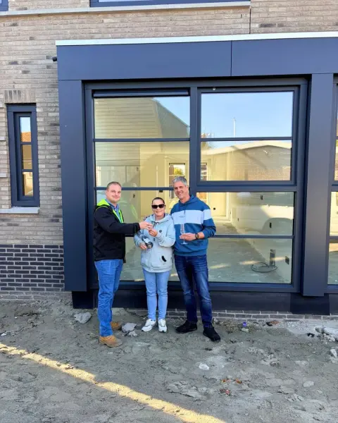 Oplevering woning Oude Noordstraat Nieuwerkerk door V&V Bouw